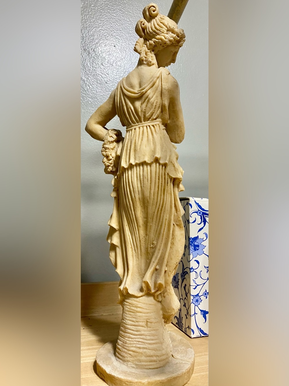 Neoclassical "Dancer with Finger on Chin" 13" Cast Alabaster Statue - Picture 3 of 3